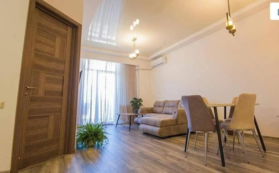 Tikas home Апартаменты Тбілісі Екстер'єр фото